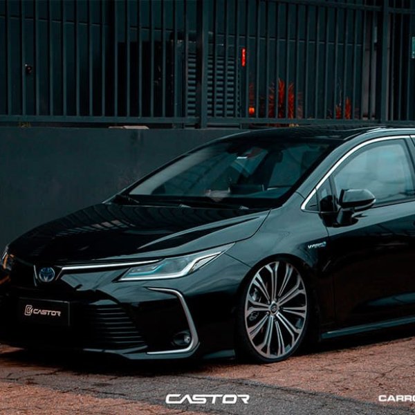 TOYOTA COROLLA ALTIS 